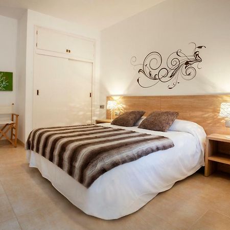 Apartamento A Pie De Playa, Climatizado Y Parking 로지즈 외부 사진