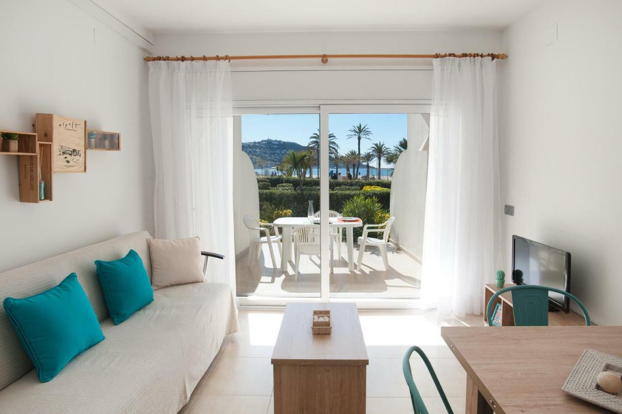 Apartamento A Pie De Playa, Climatizado Y Parking 로지즈 외부 사진