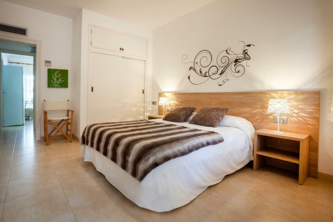Apartamento A Pie De Playa, Climatizado Y Parking 로지즈 외부 사진