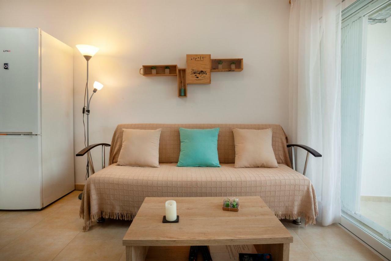 Apartamento A Pie De Playa, Climatizado Y Parking 로지즈 외부 사진